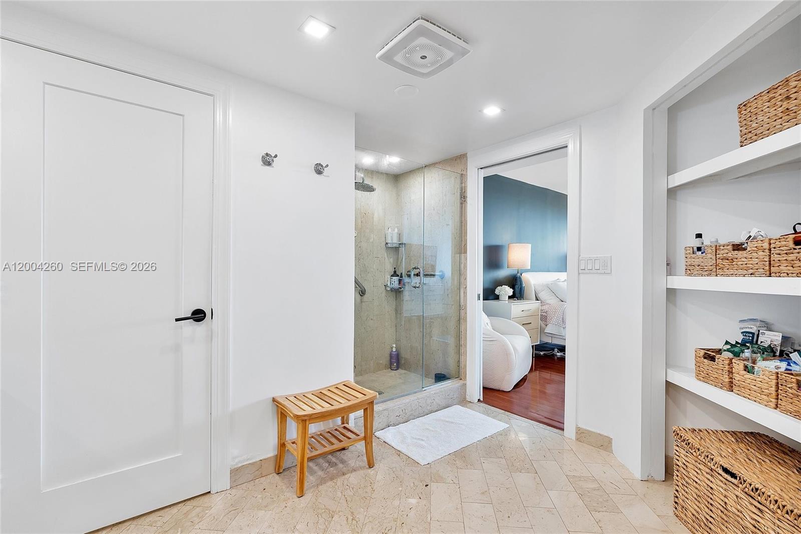 JOCKEY CLUB III CONDO - Residential