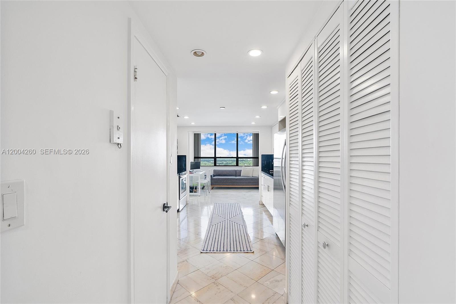 JOCKEY CLUB III CONDO - Residential