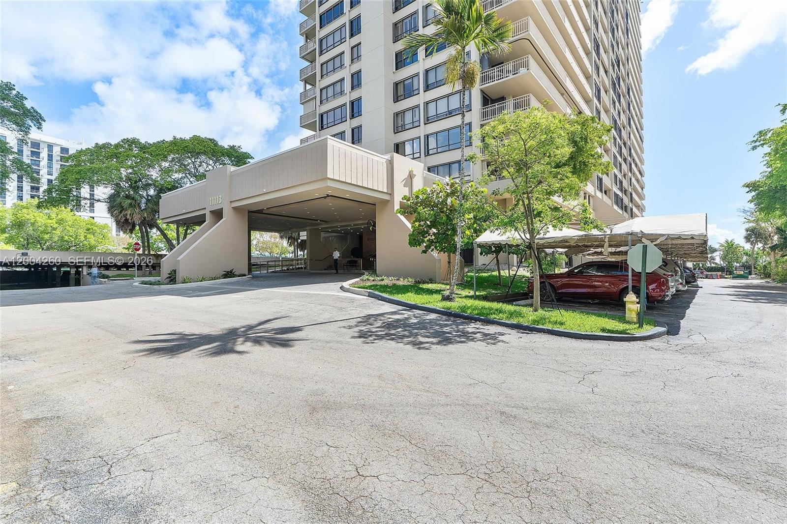 JOCKEY CLUB III CONDO - Residential