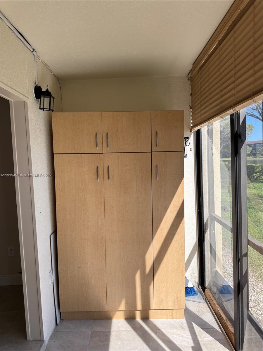 SUFFOLK AT CENTURY VILLAG - Residential