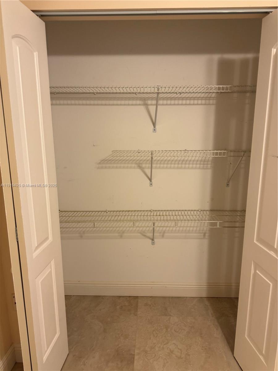 SUFFOLK AT CENTURY VILLAG - Residential