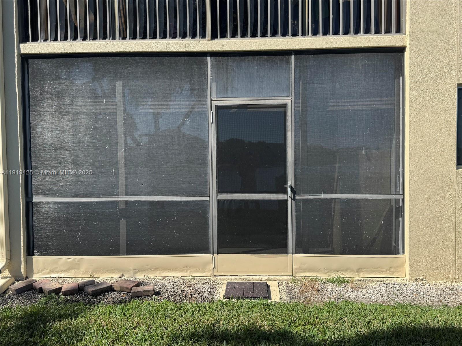 SUFFOLK AT CENTURY VILLAG - Residential