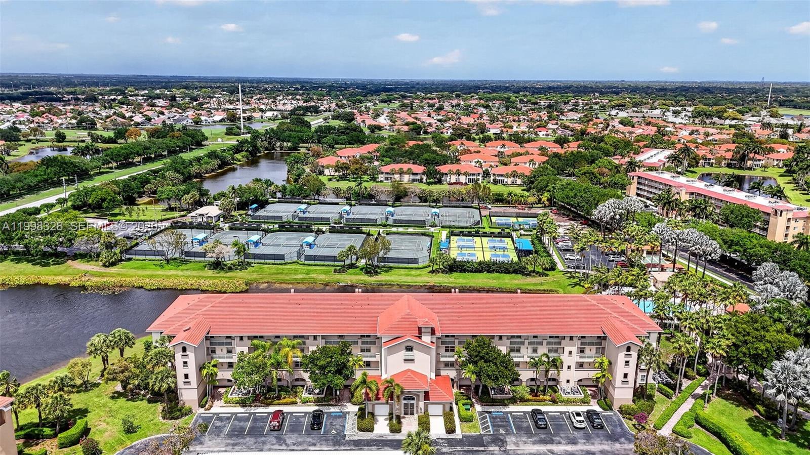 REGAL SHORES CONDO - Residential