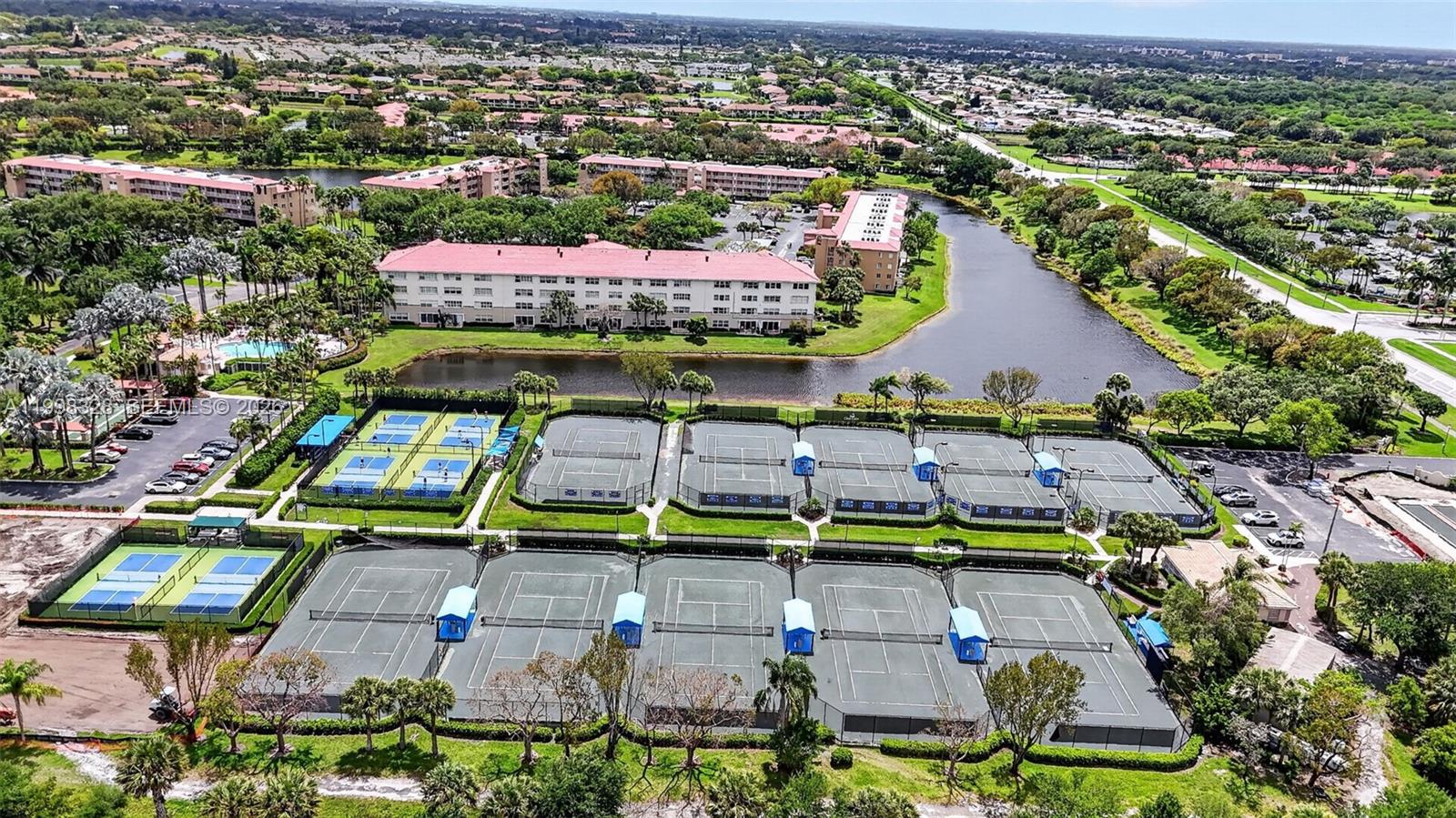 REGAL SHORES CONDO - Residential