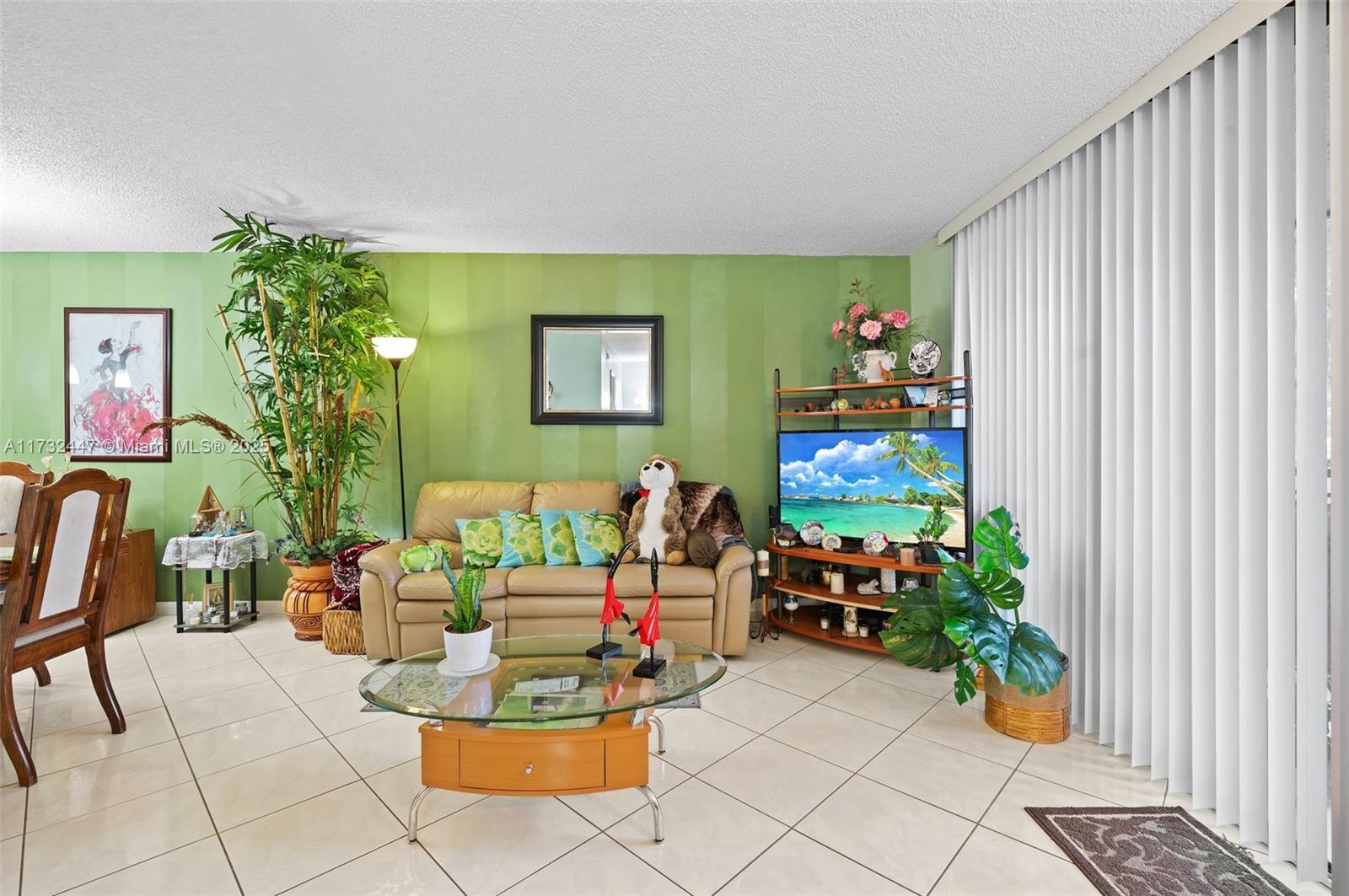 COLONY POINT 3 CONDO - Residential