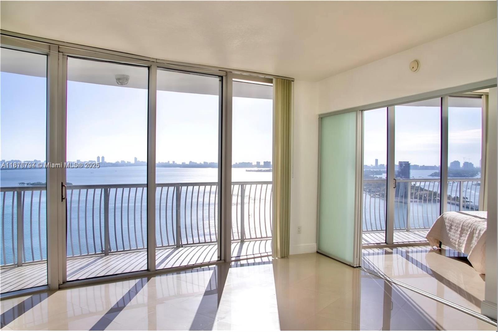 1750 N Bayshore Dr 2601