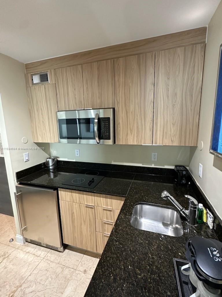 GALLERY ONE CONDO - Residential