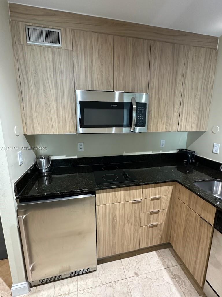 GALLERY ONE CONDO - Residential