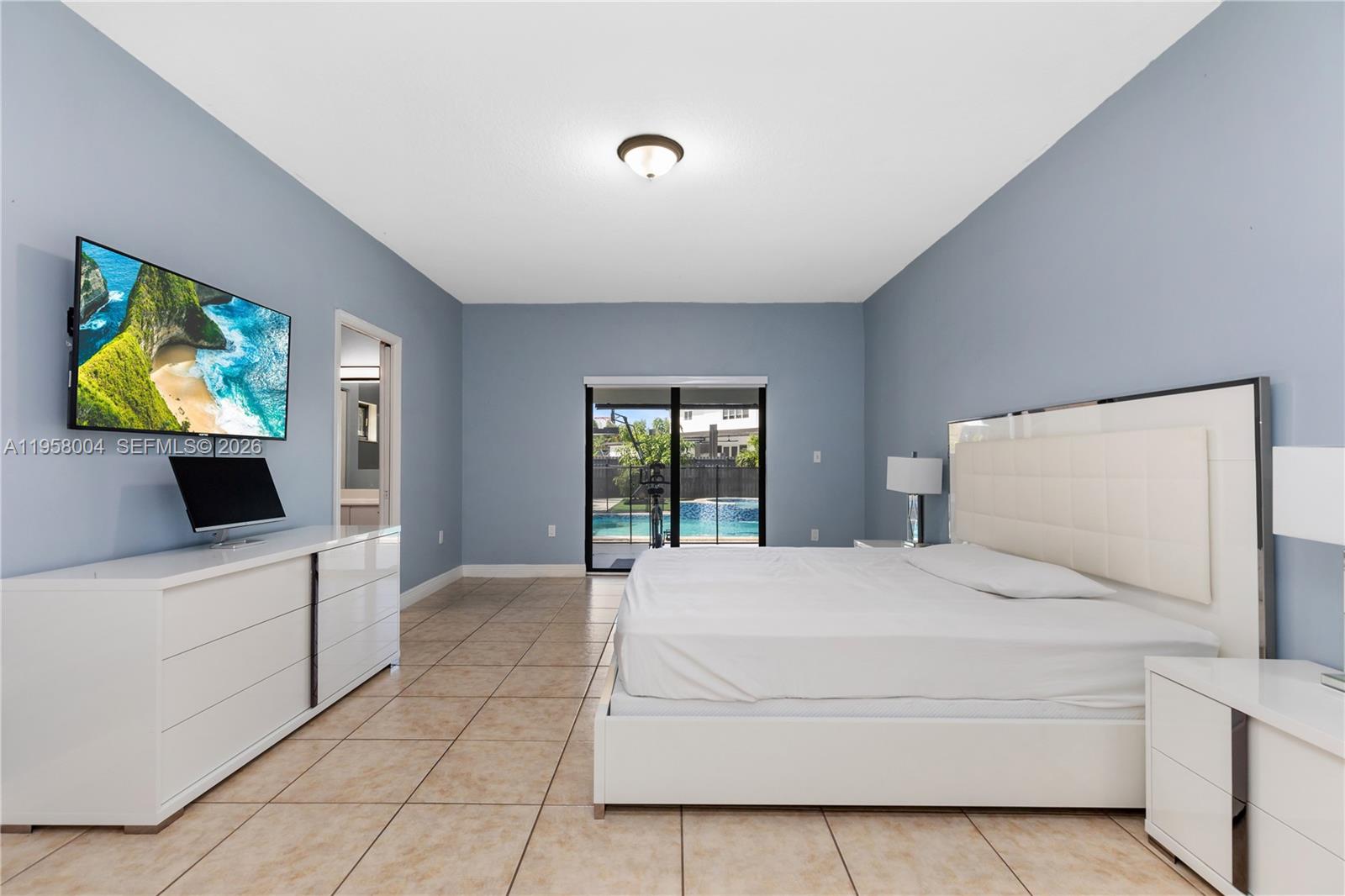 VALENCIA GROVES ESTATES - Residential