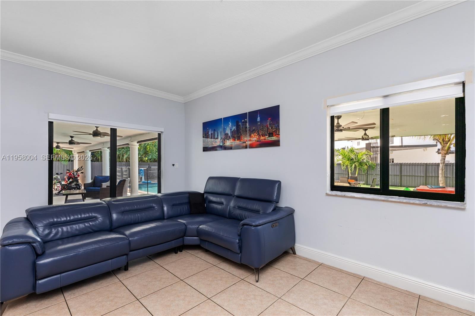 VALENCIA GROVES ESTATES - Residential