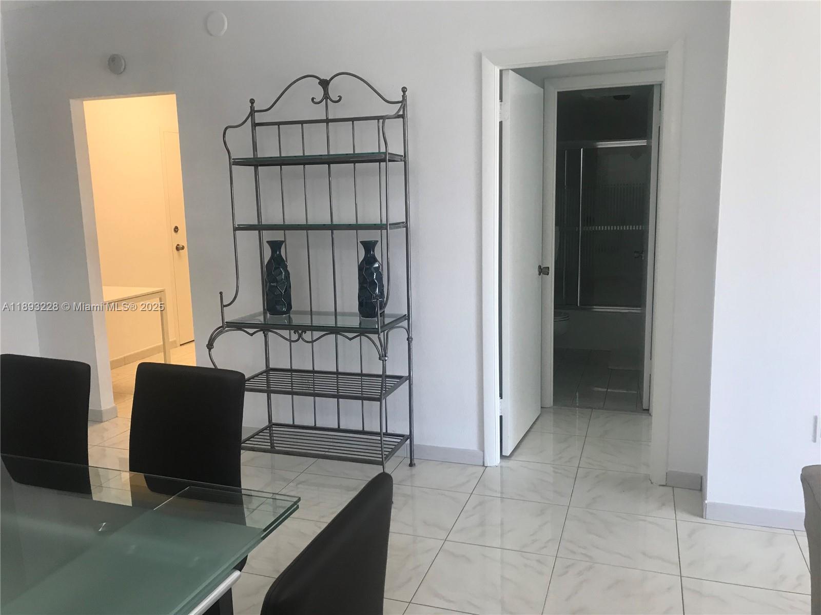 HEMISPHERES CONDO - Residential Lease