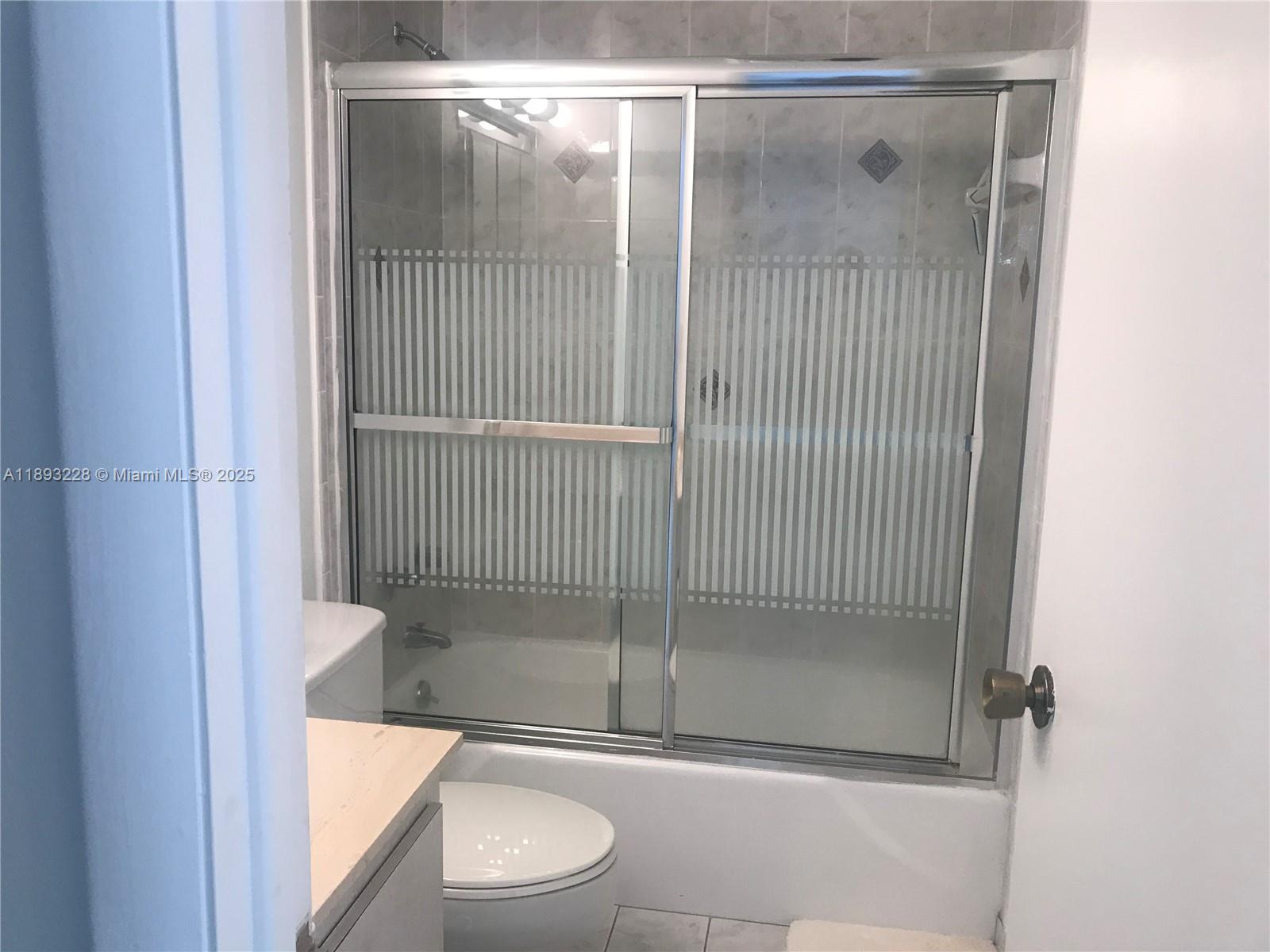 HEMISPHERES CONDO - Residential Lease