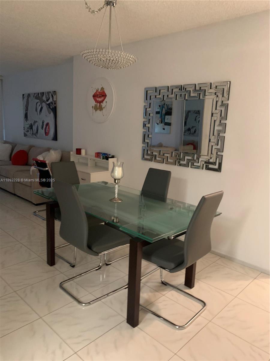 HEMISPHERES CONDO - Residential Lease