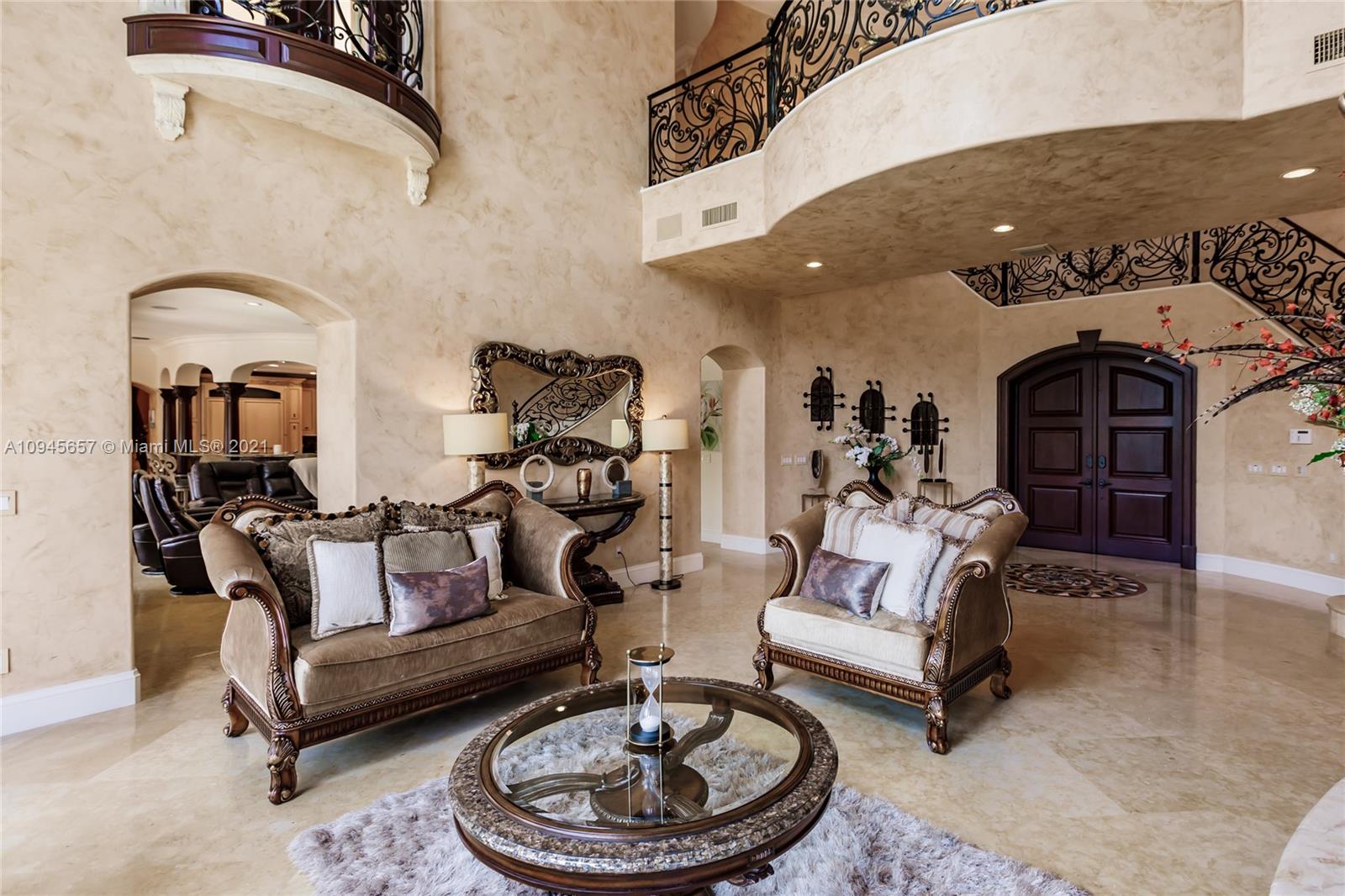 CORAL ISLES - Residential