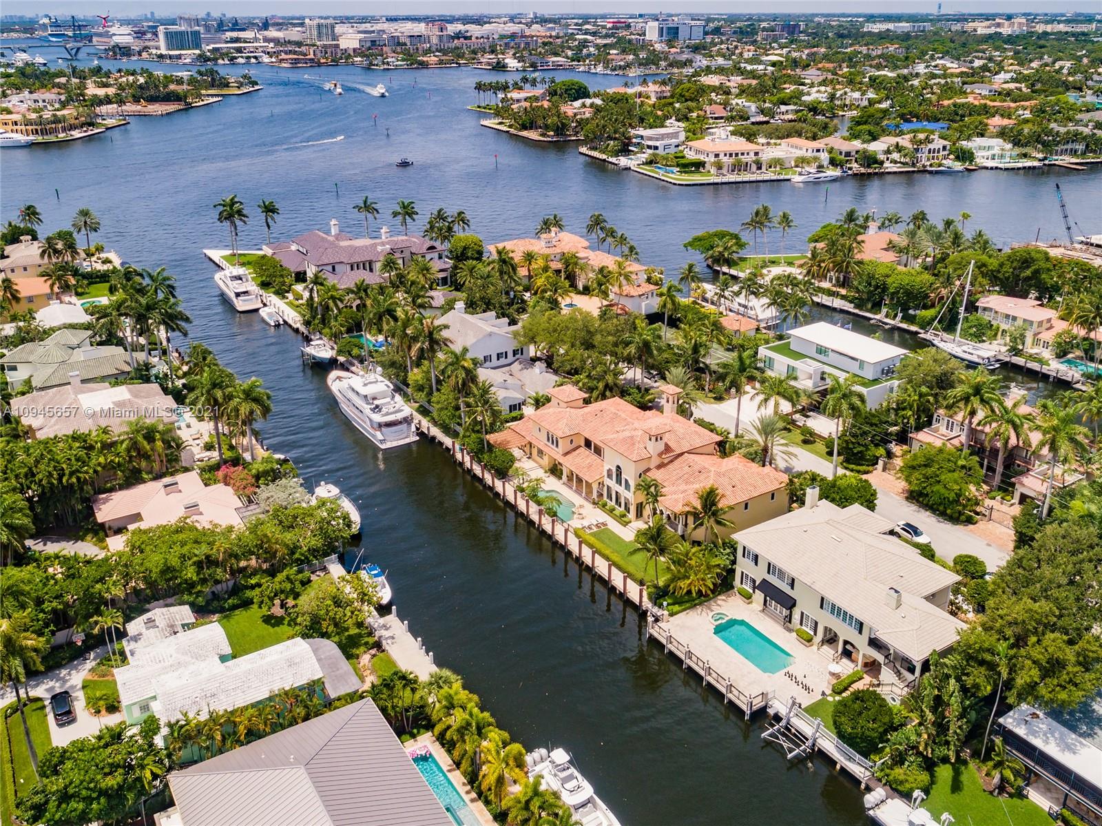 CORAL ISLES - Residential