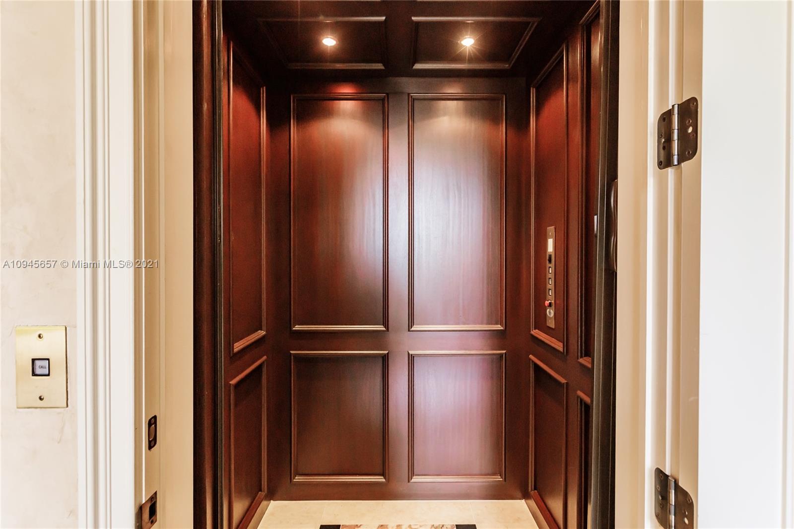 CORAL ISLES - Residential