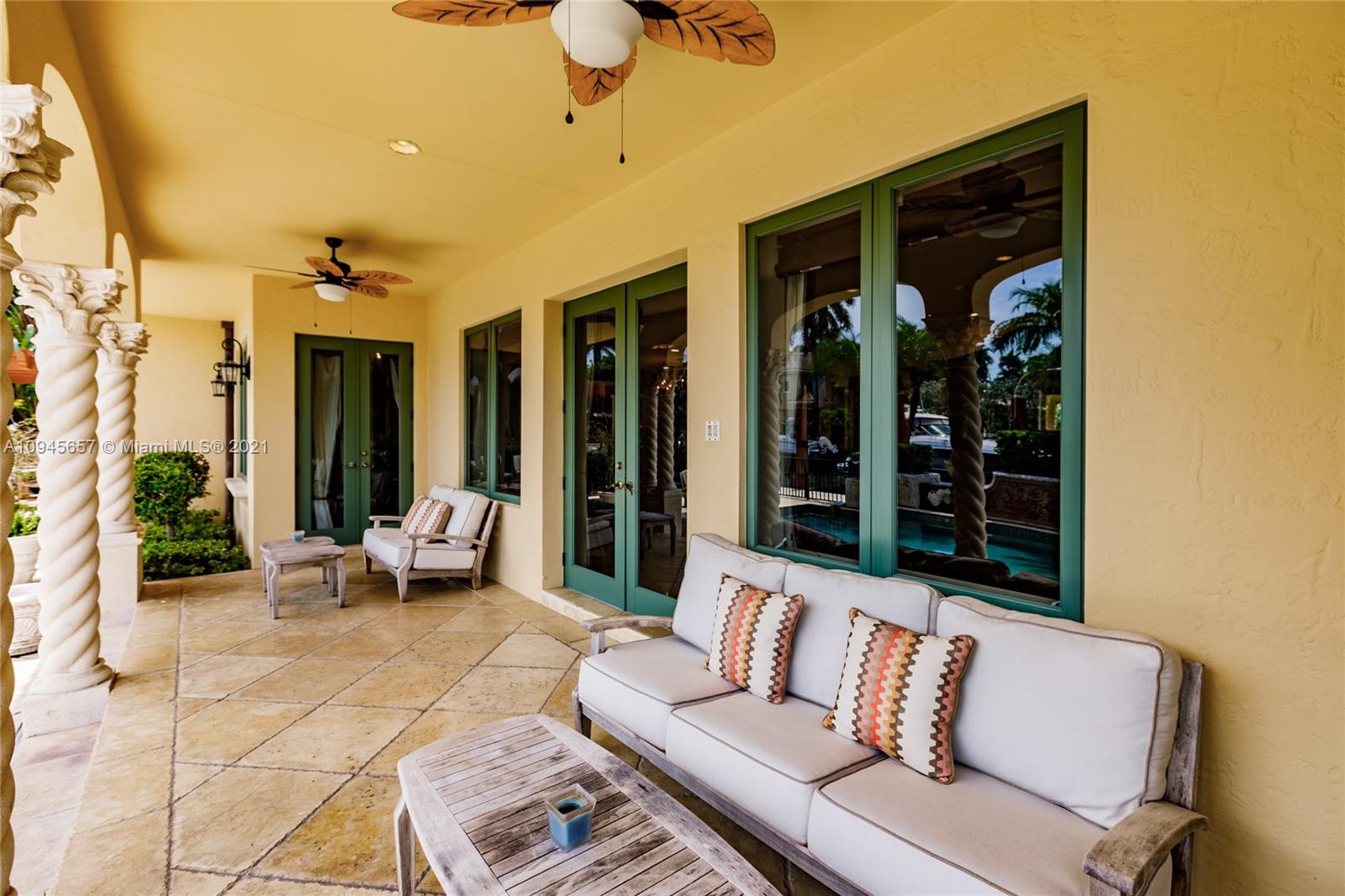 CORAL ISLES - Residential