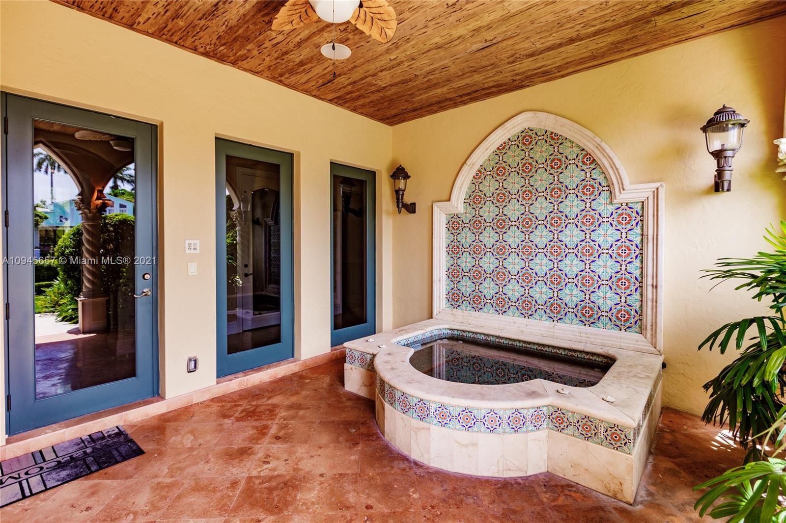 CORAL ISLES - Residential