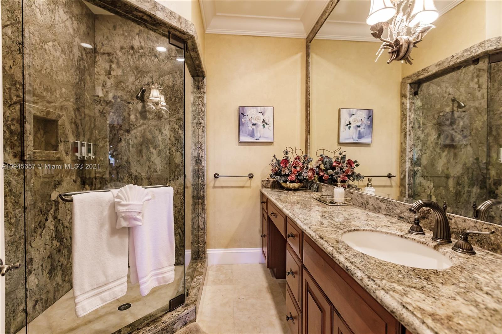 CORAL ISLES - Residential