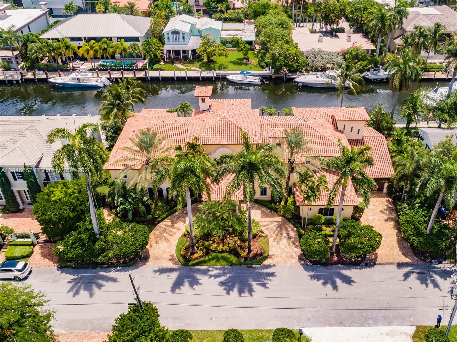 CORAL ISLES - Residential