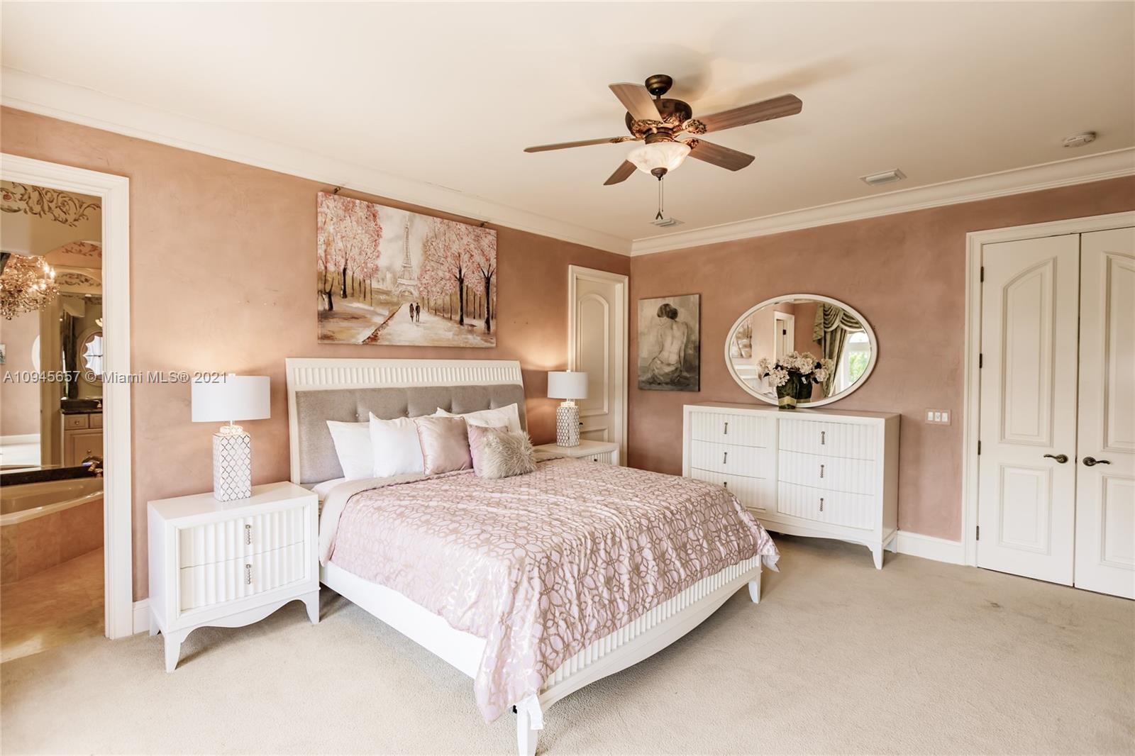 CORAL ISLES - Residential