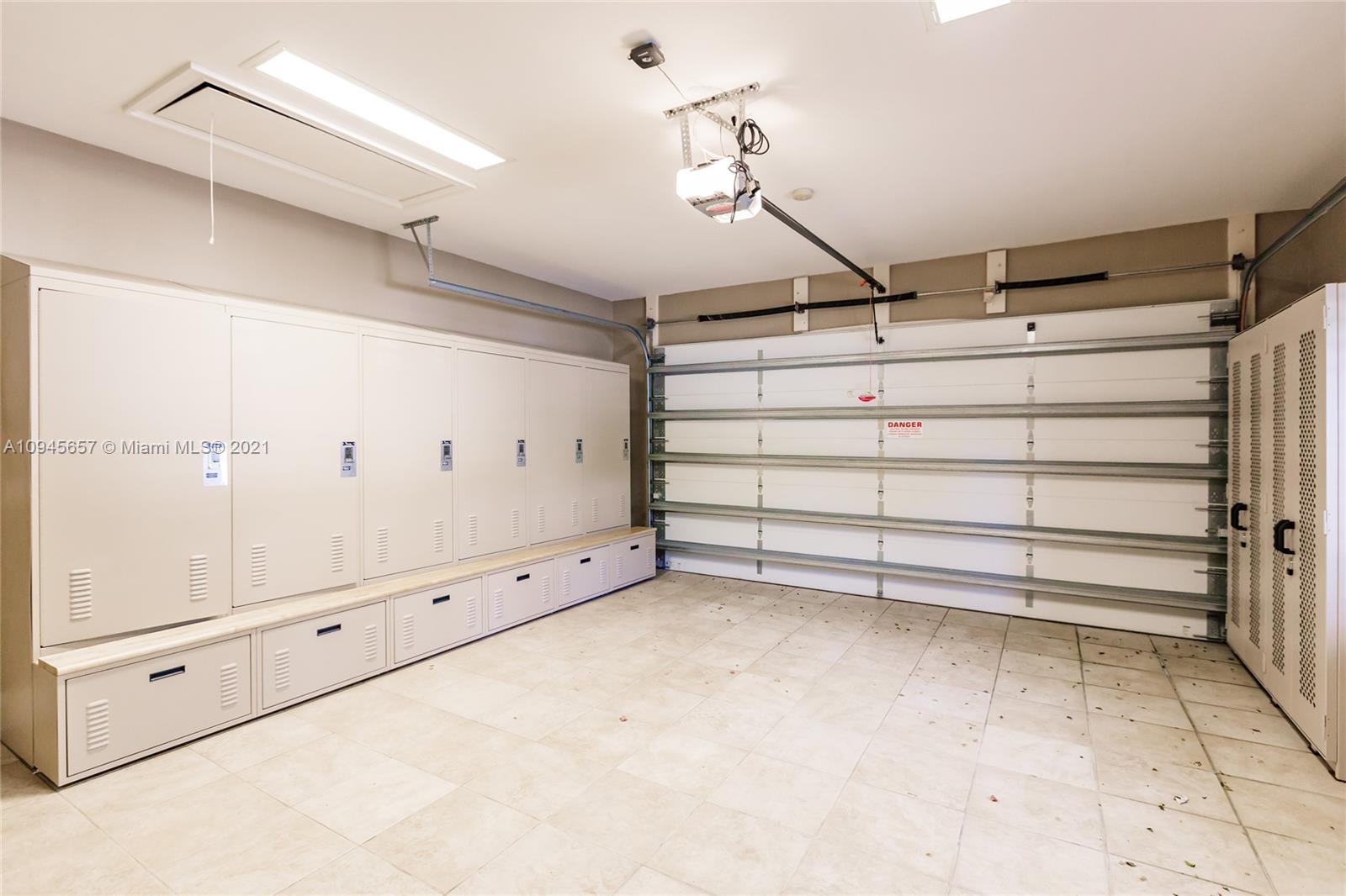 CORAL ISLES - Residential