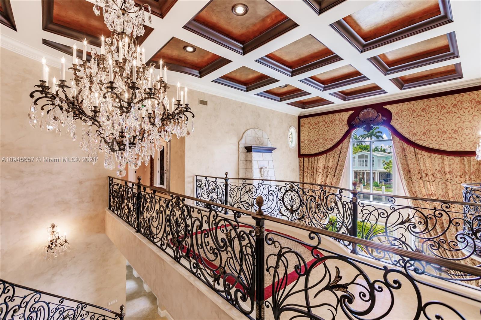 CORAL ISLES - Residential