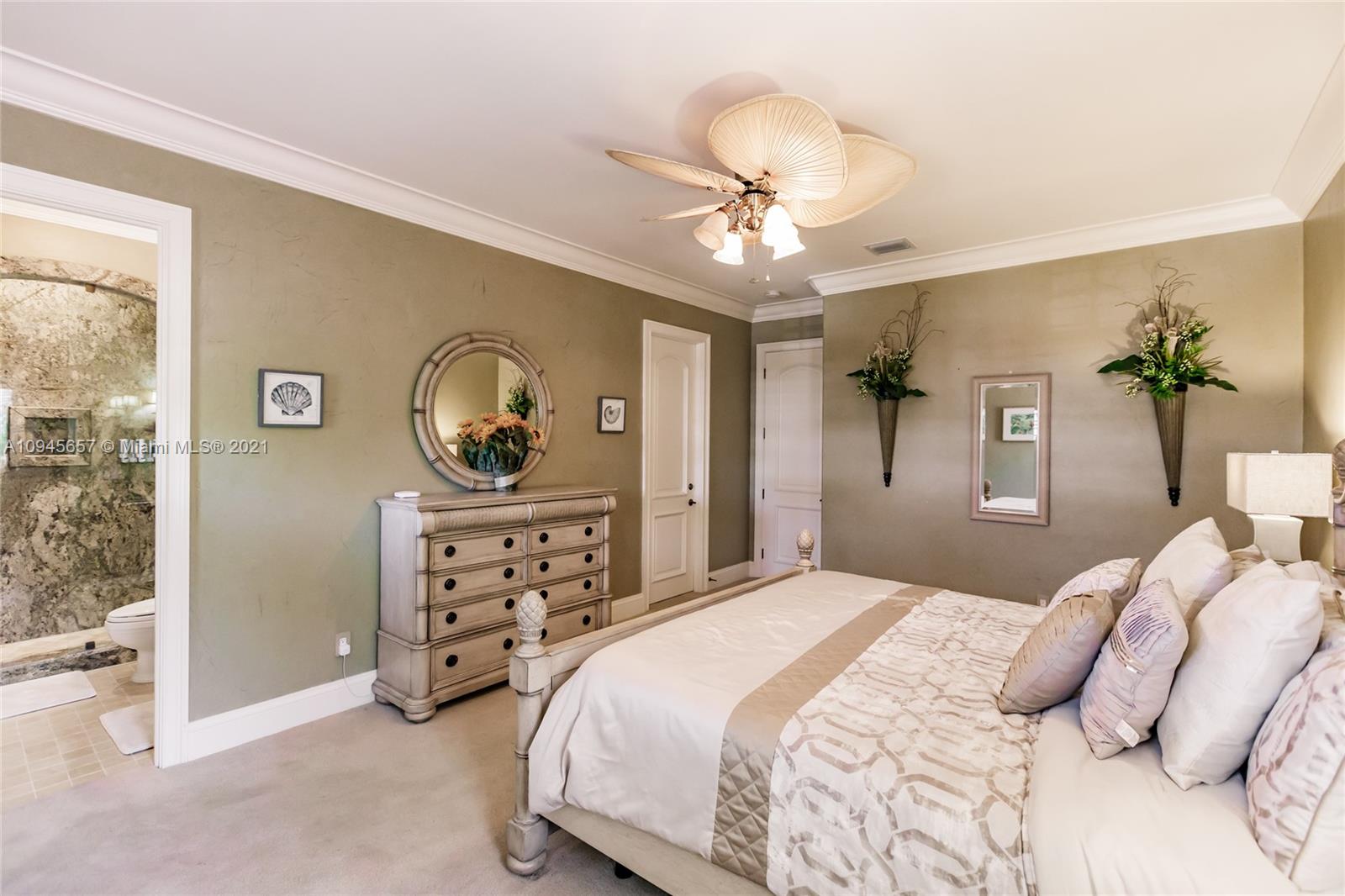 CORAL ISLES - Residential