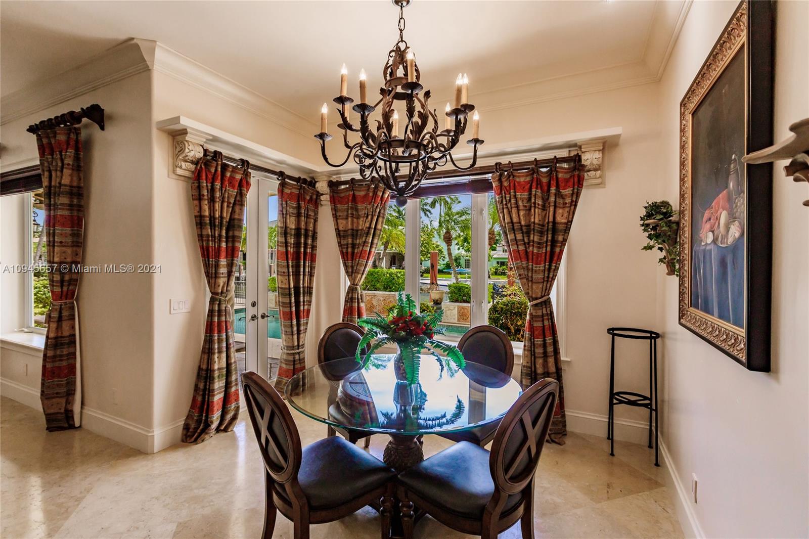 CORAL ISLES - Residential