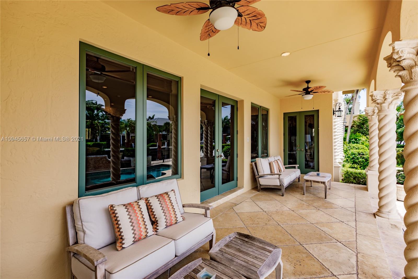 CORAL ISLES - Residential