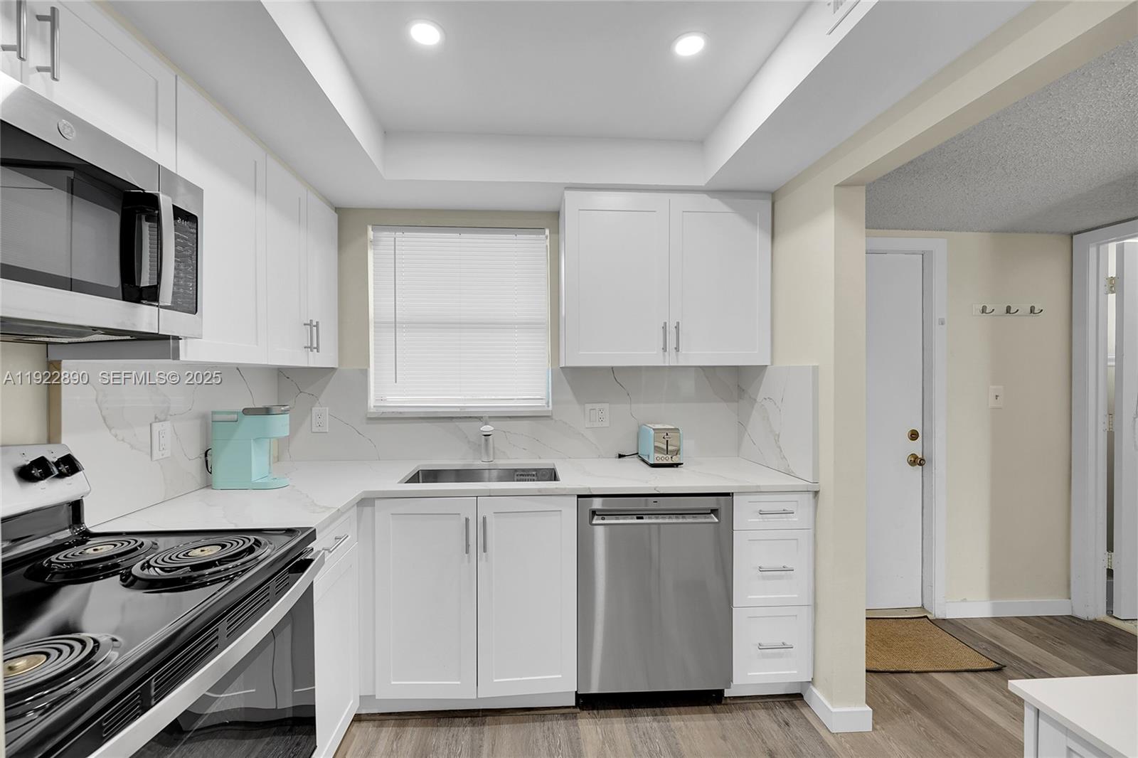 ROYAL PARK GARDENS III-H - Residential