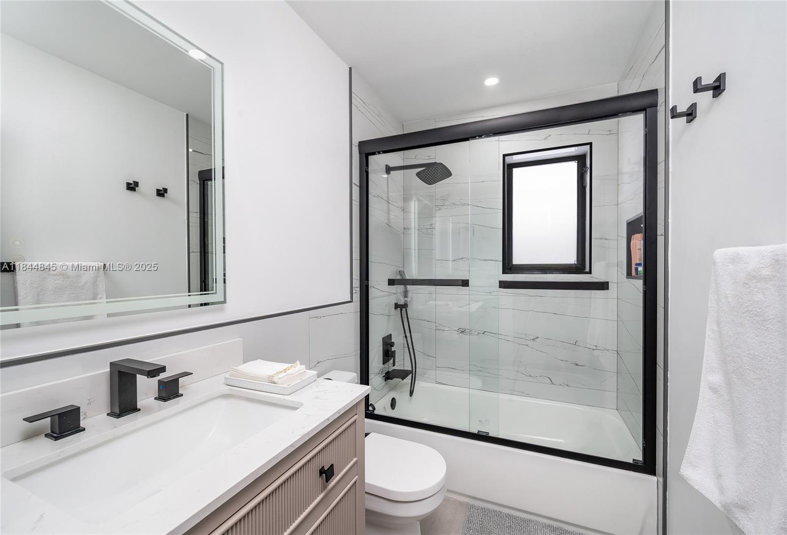 PL 1 OF EAST SPRINGS - Residential