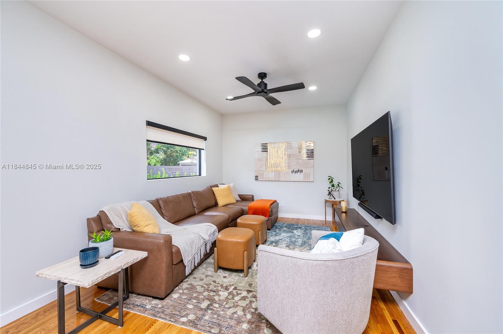 PL 1 OF EAST SPRINGS - Residential