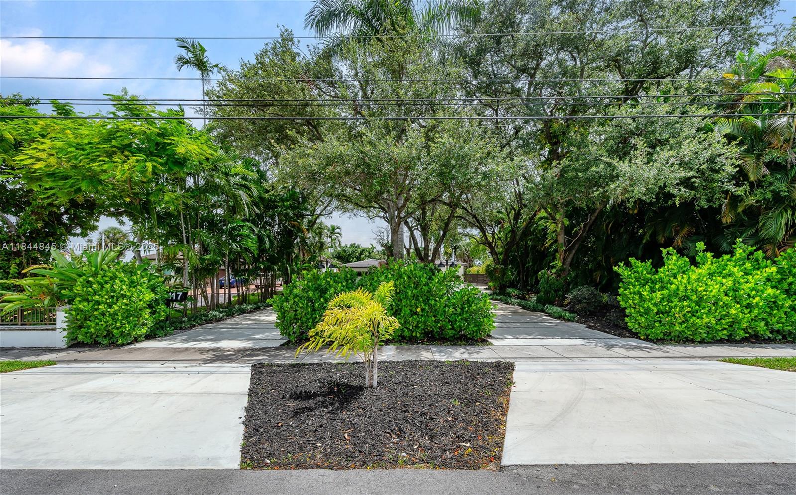 PL 1 OF EAST SPRINGS - Residential