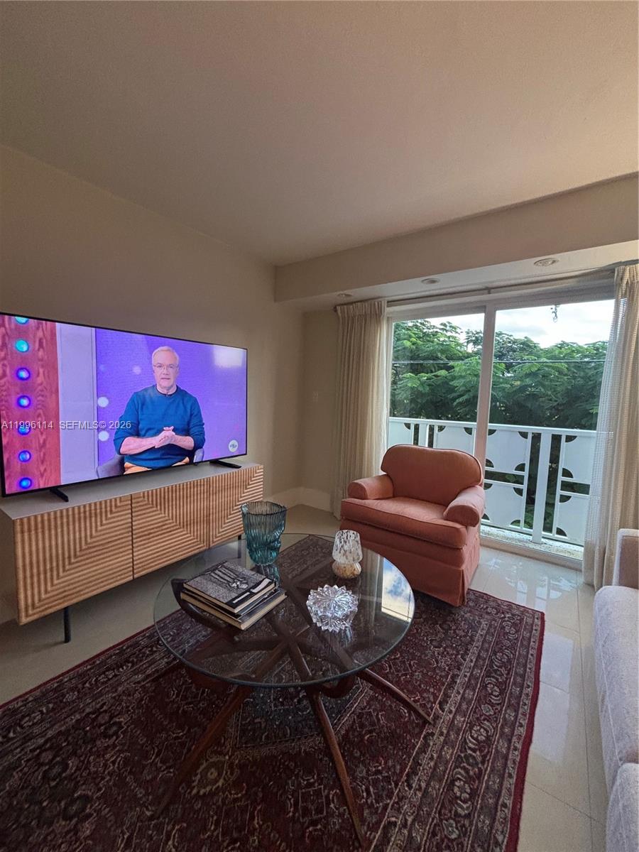 1498 Jefferson Ave 405