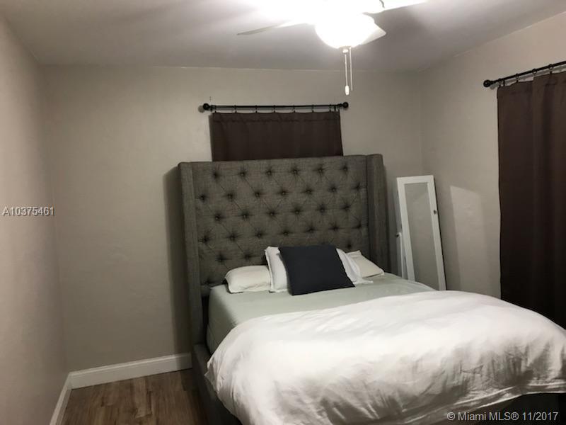 MIC-LIL ESTATES - Residential Lease