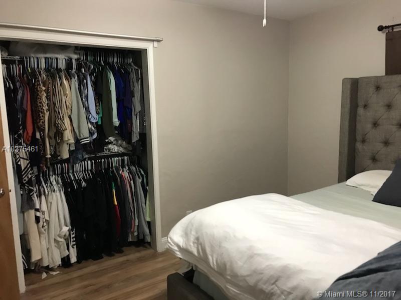 MIC-LIL ESTATES - Residential Lease