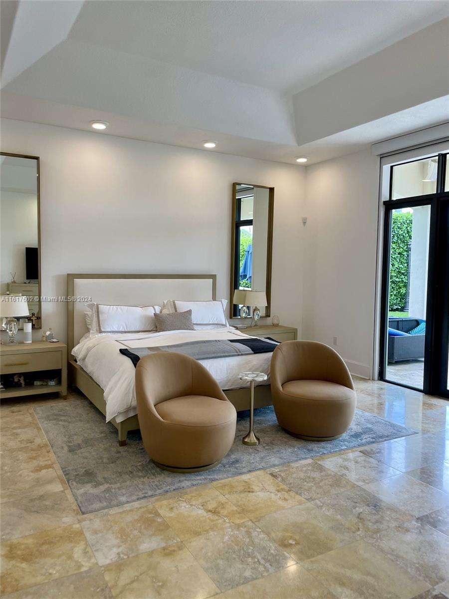 KNOWLES ESTS - Residential