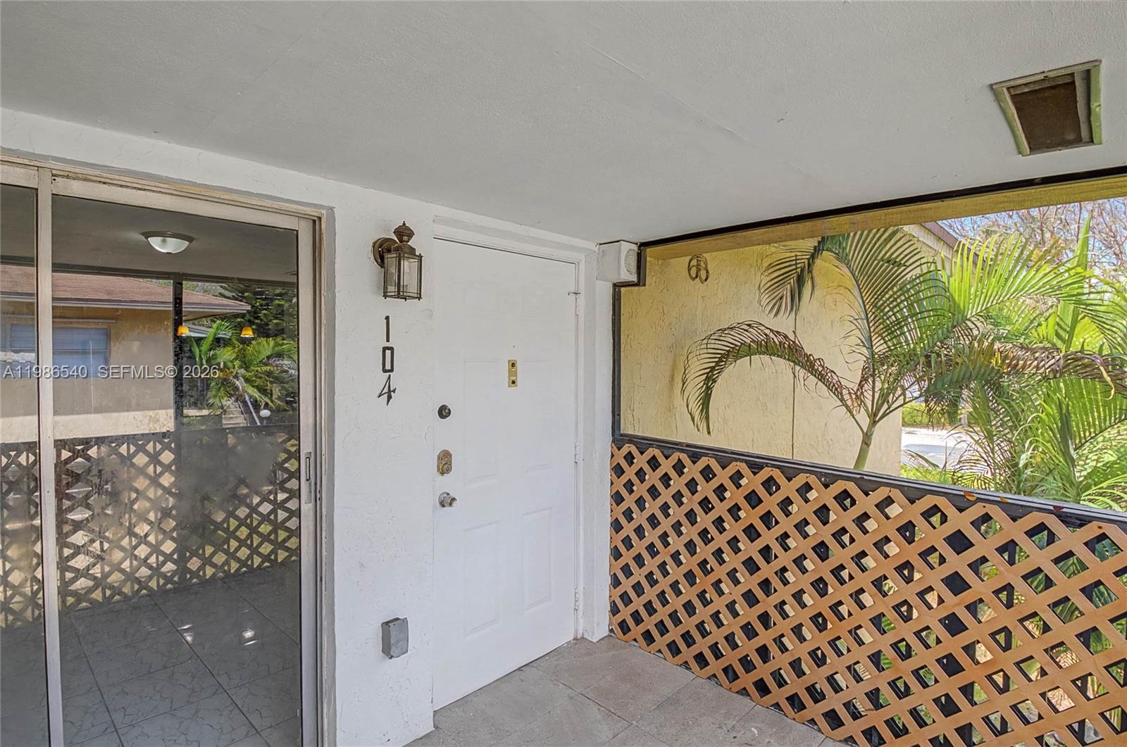 LAKESIDE XI CONDO PH I - Residential