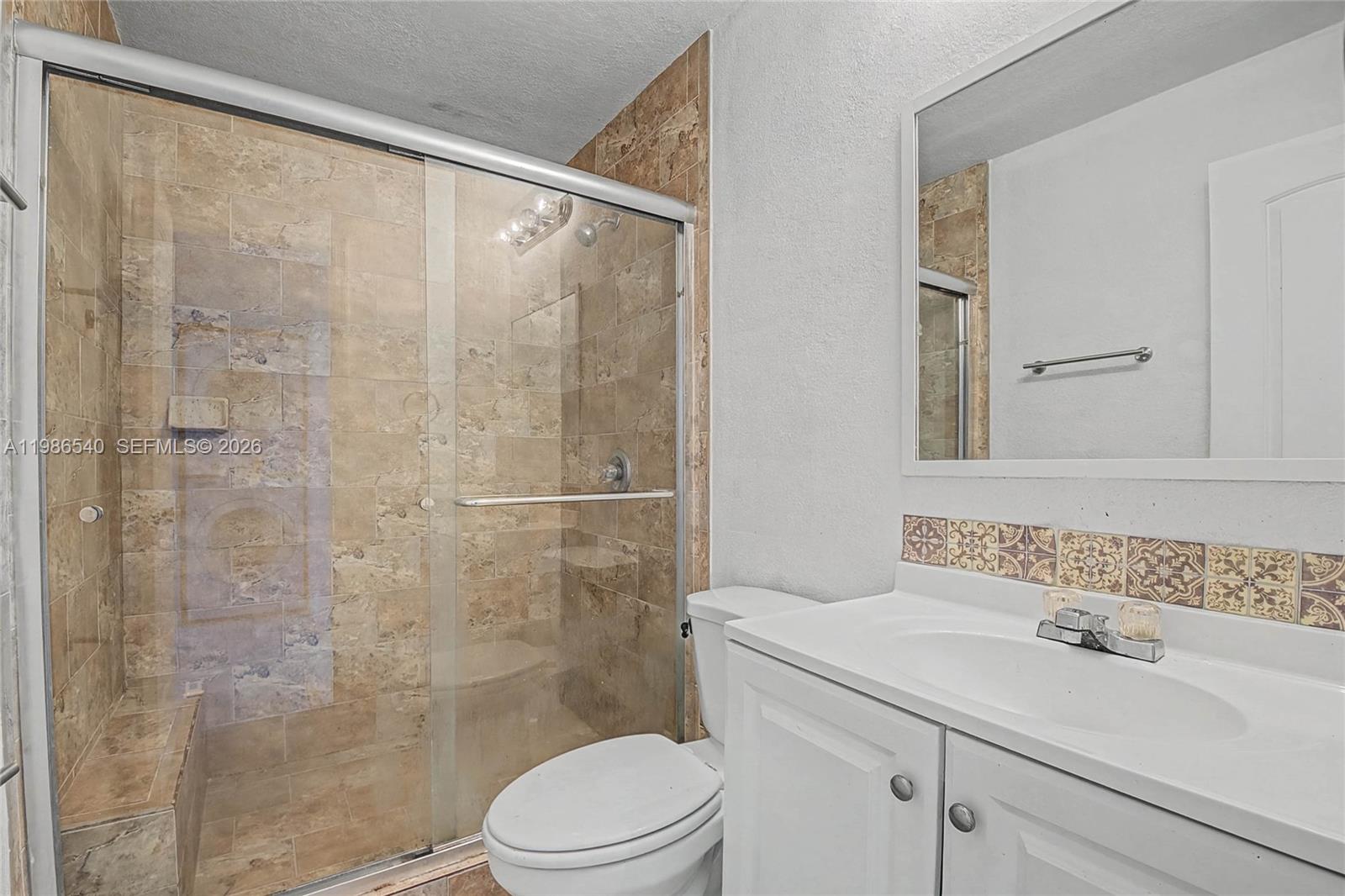 LAKESIDE XI CONDO PH I - Residential