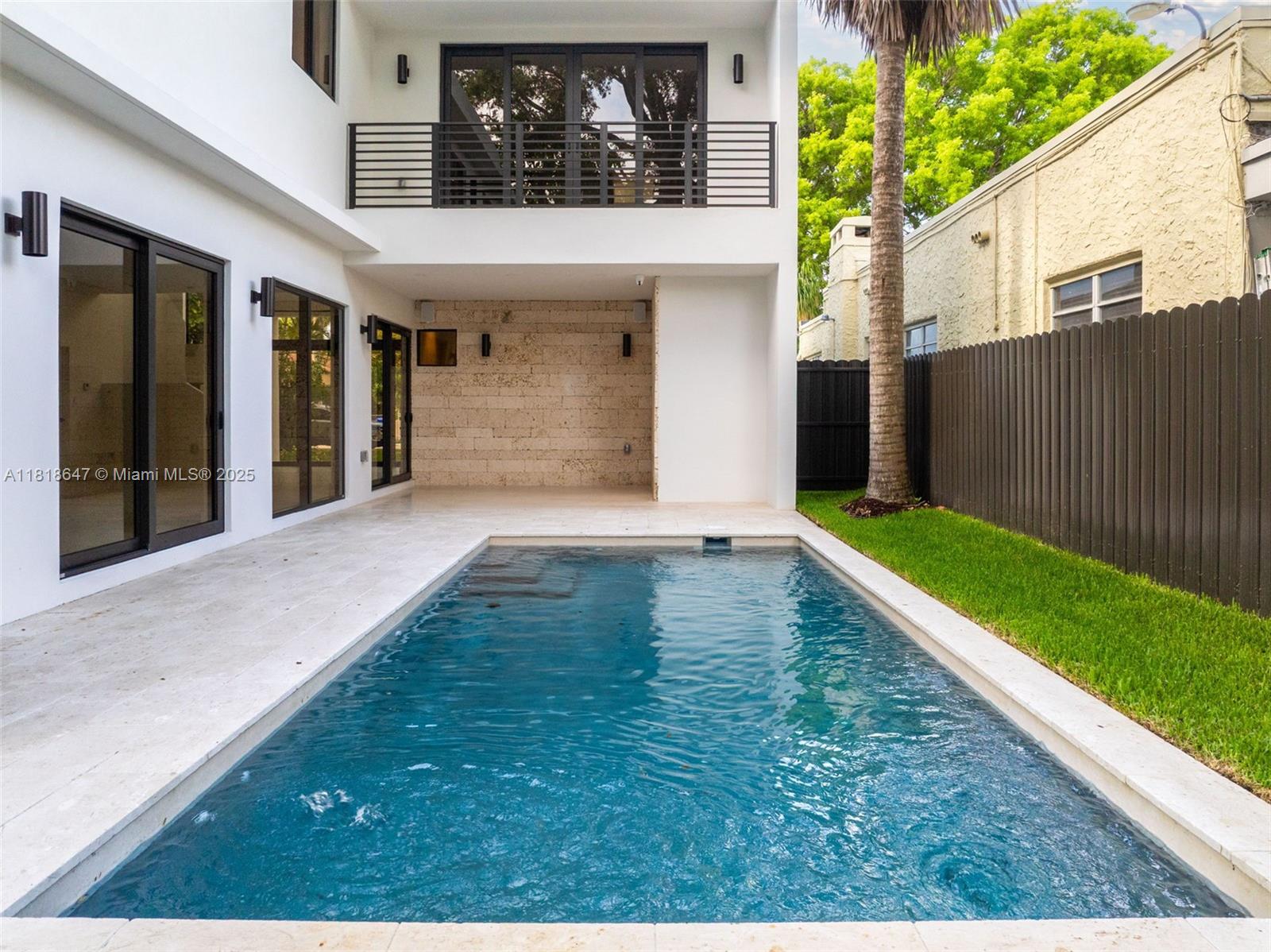 SHENANDOAH - Residential