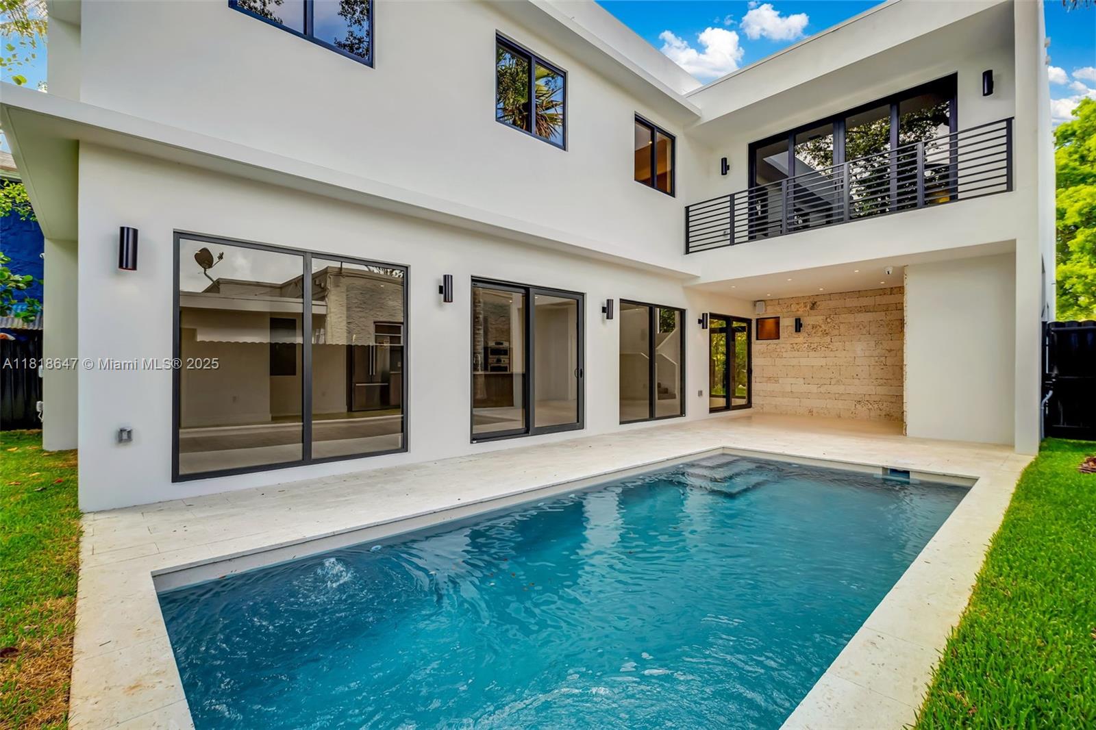 SHENANDOAH - Residential