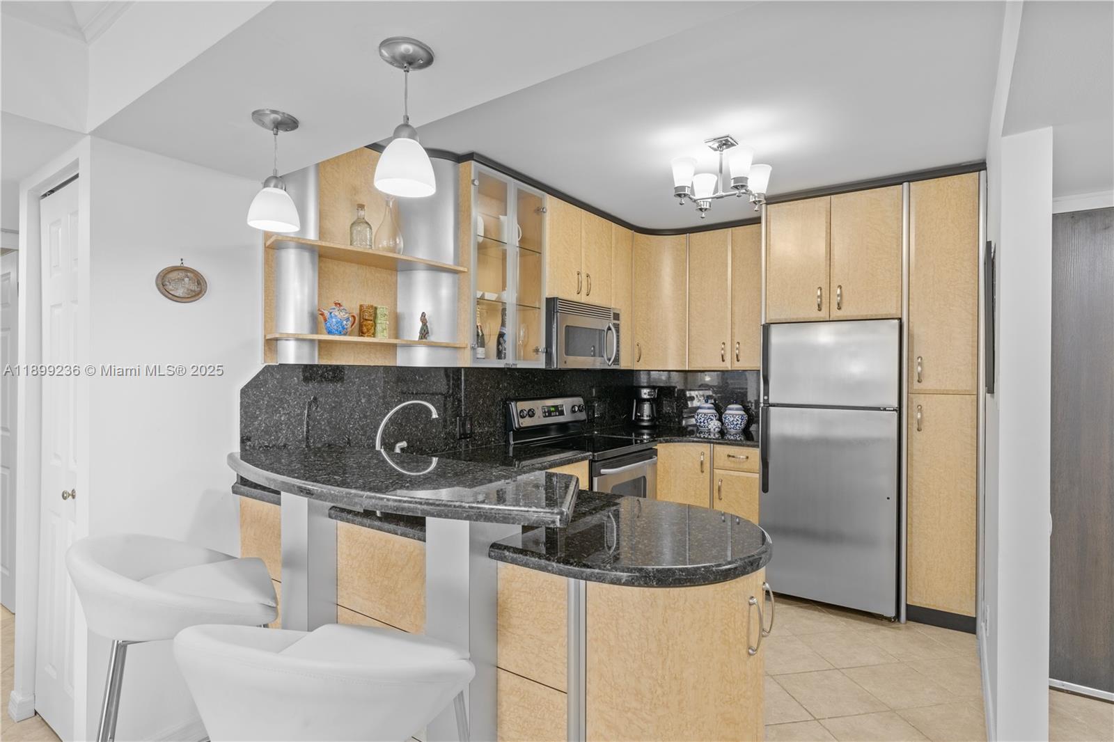 CORONADO CONDO- TOWER III - Residential