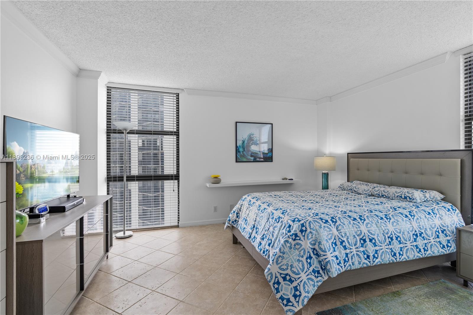 CORONADO CONDO- TOWER III - Residential