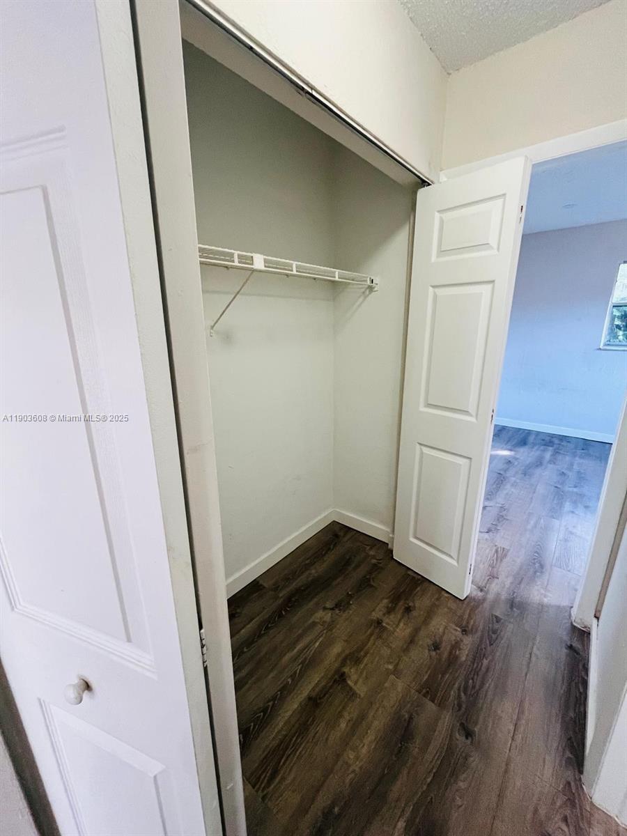 LAUDERDALE NORTH PARK SEC - Residential Lease