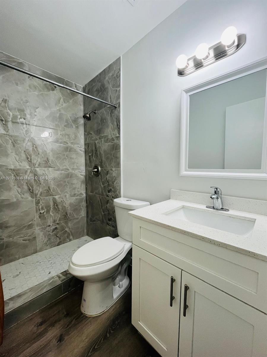 LAUDERDALE NORTH PARK SEC - Residential Lease