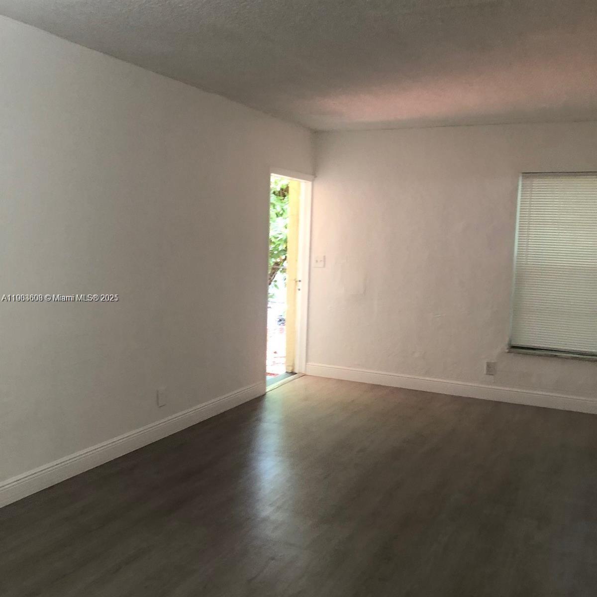 LAUDERDALE NORTH PARK SEC - Residential Lease