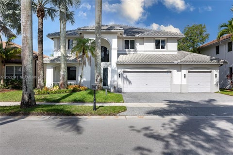 Photo of 2517 Hunters Run Way, Weston, FL 33327 (MLS # A12022241)