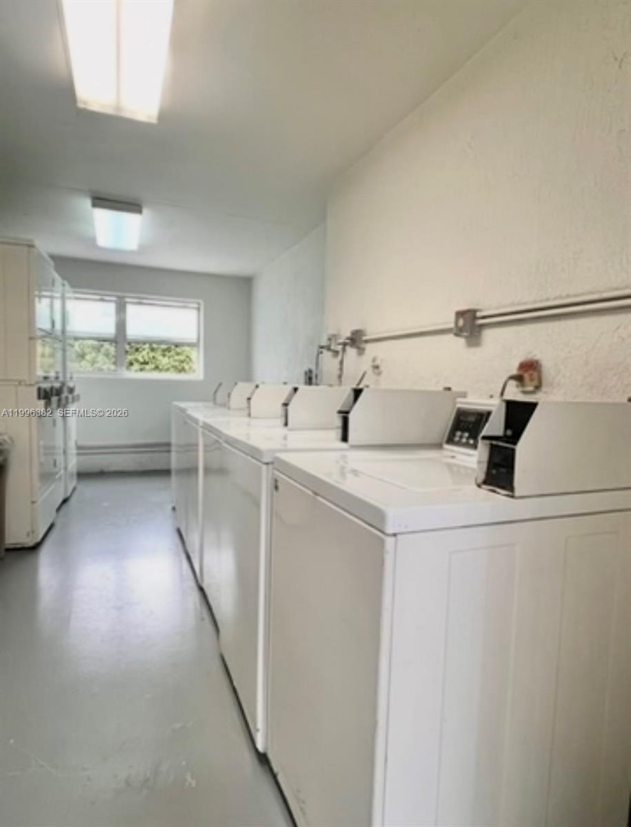 VILLA NAVARRA CONDO - Residential Lease