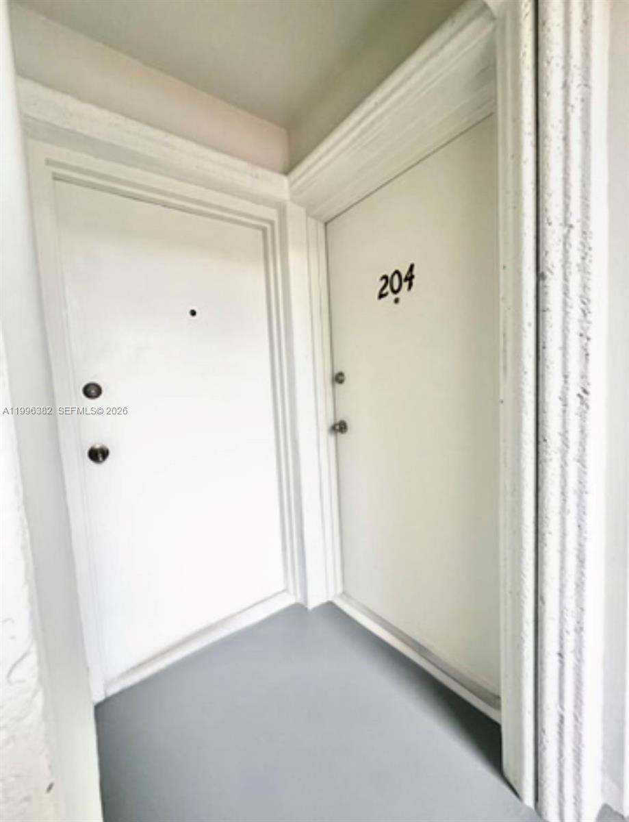 VILLA NAVARRA CONDO - Residential Lease